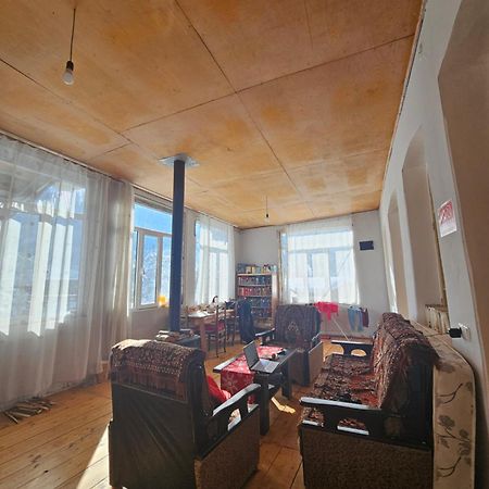 Guest House Ketevan Niguriani 메스티아 외부 사진